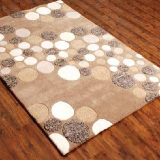 Tufted carpets – Tufted round carpet | Indian weavers | Weaving hands